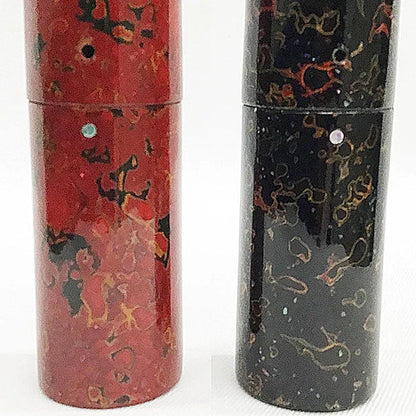 ギリ粉入れ 漆 円筒