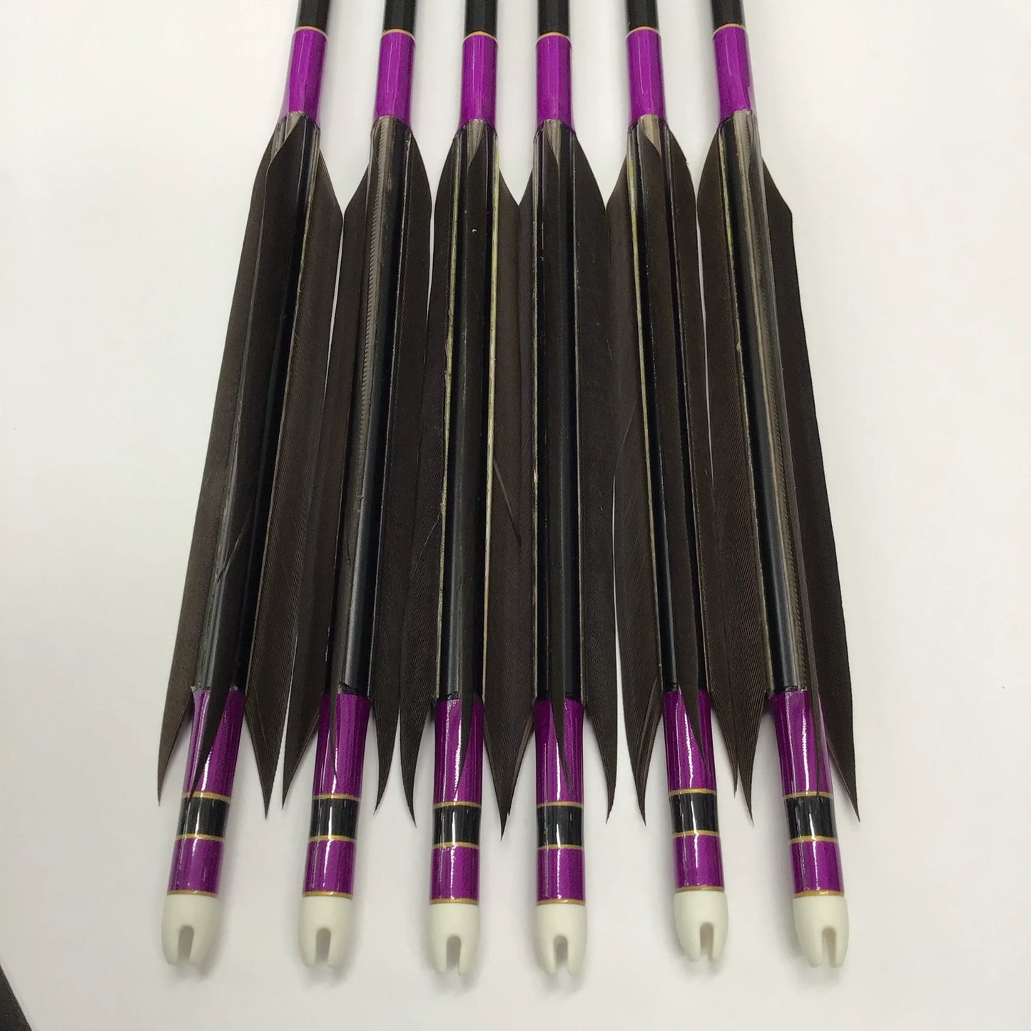 【黒羽根】アルミ矢 黒鷲風切羽根 遠的用