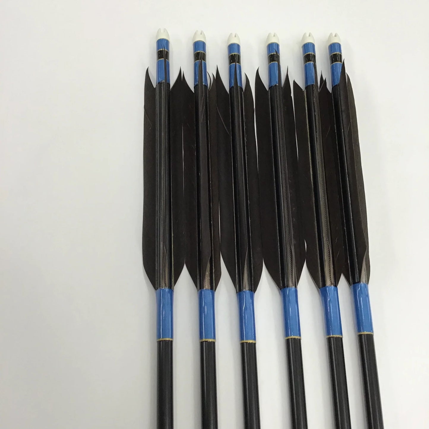 【黒羽根】アルミ矢 黒鷲風切羽根 遠的用