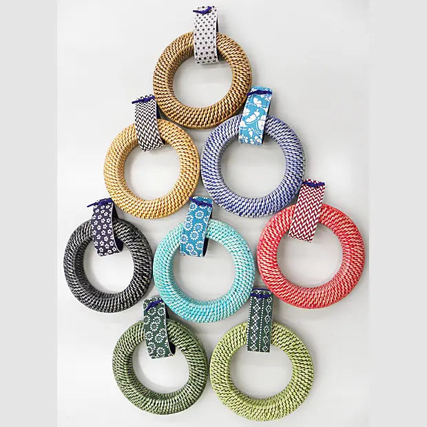 弦巻 籐 カラー